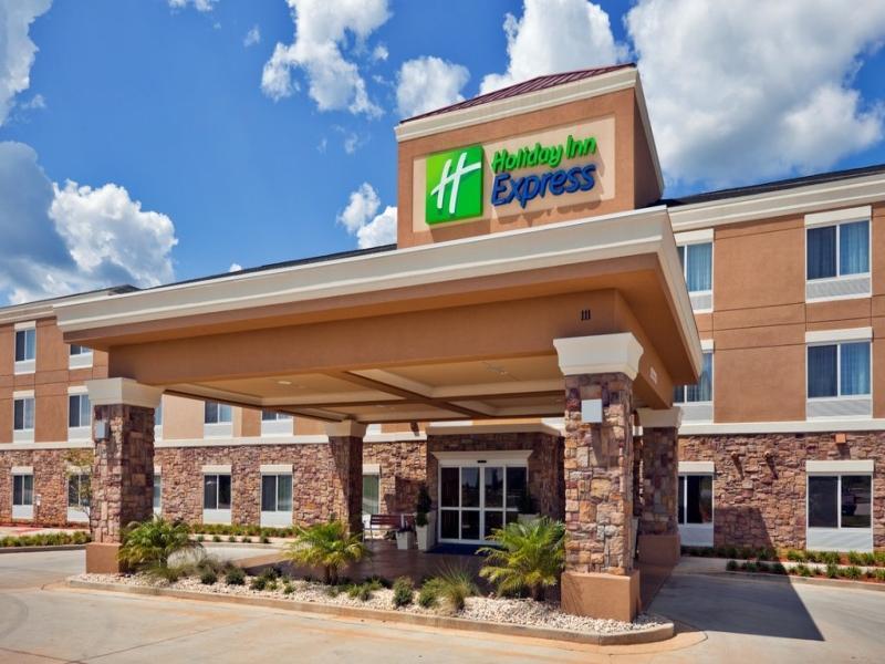 Express And By Ihg Hotel 3*